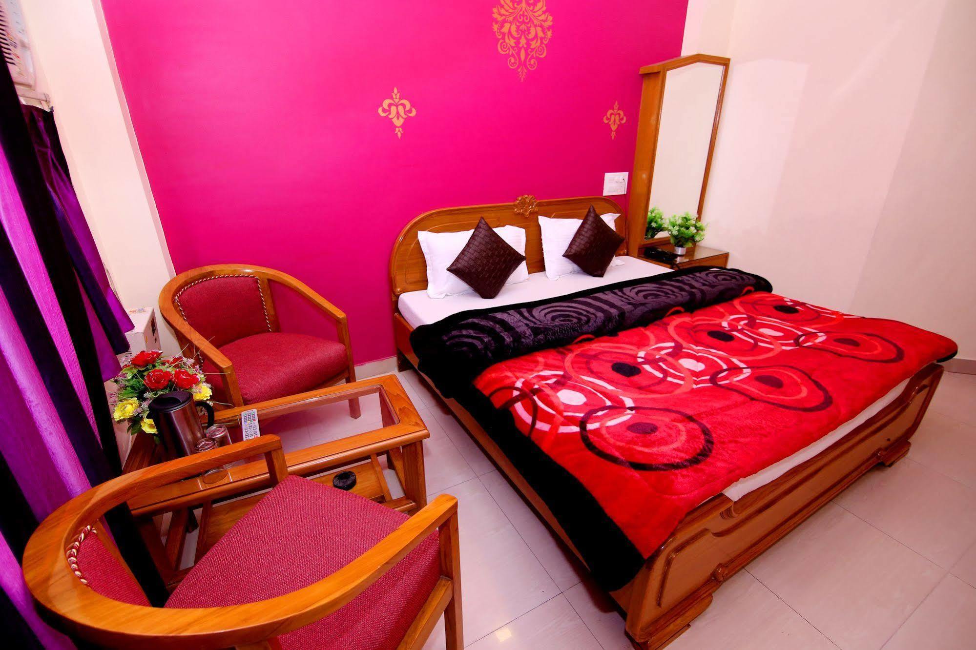 Hotel Sunshine Haridwar Ngoại thất bức ảnh