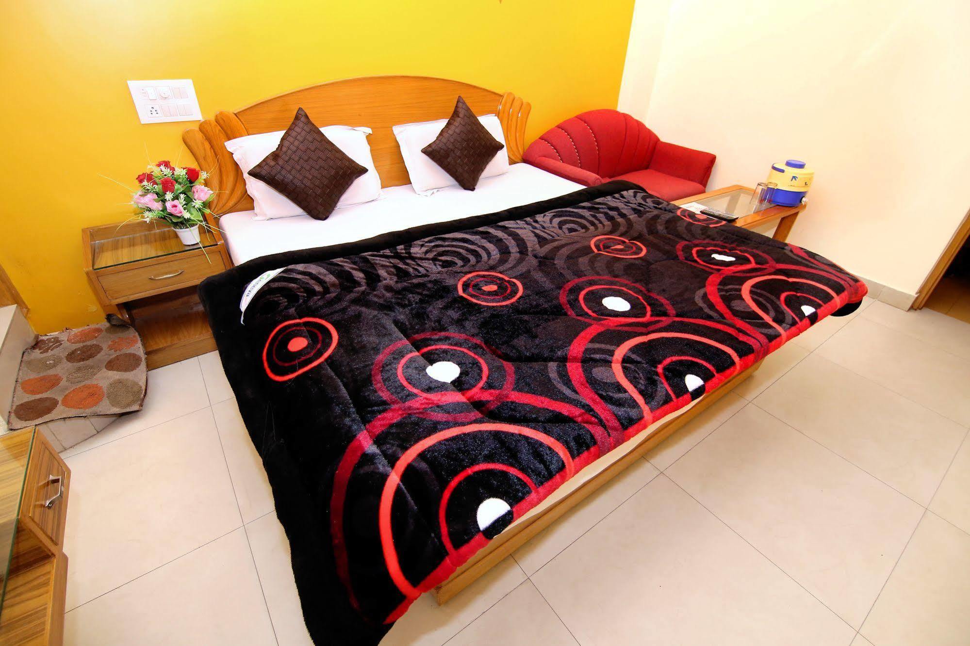 Hotel Sunshine Haridwar Ngoại thất bức ảnh