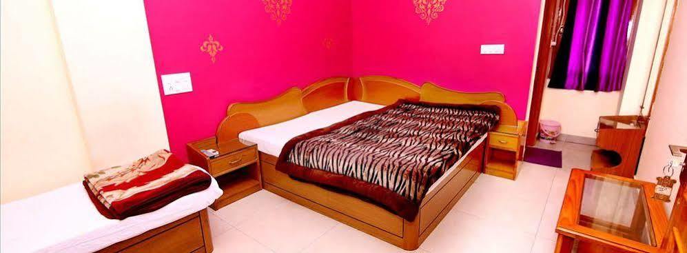Hotel Sunshine Haridwar Ngoại thất bức ảnh